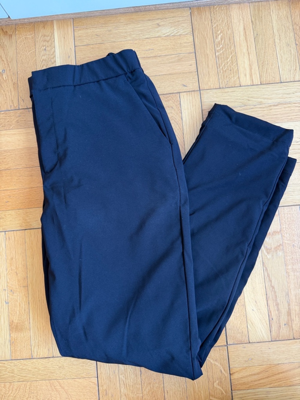 Fleece-lined Uniqlo HeatTech Black Slim Dress Pants